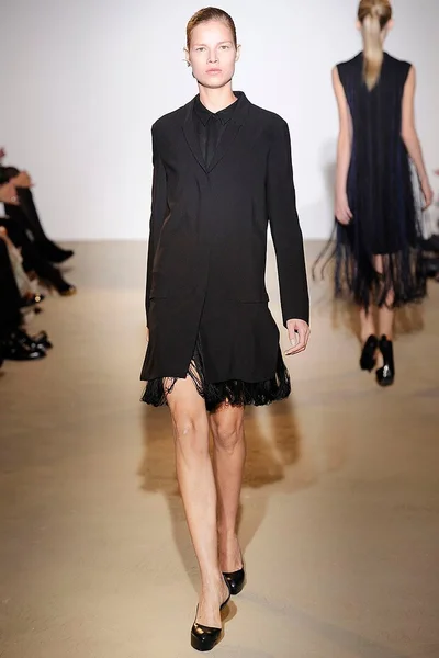 Look 34